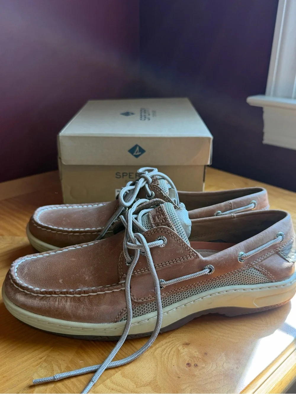Sperry Men's billfish  3 eye Boat Shoe in dark tan sz 9